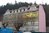 Obrzek - Rekonstrukce fasády hotelu
